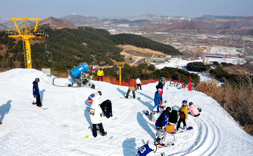 岫岩滑雪和滑冰好地方,辽宁岫岩有什么好吃的 健康建议 岫岩滑雪和滑冰好地方,辽宁岫岩有什么好吃的 岫岩滑雪和滑冰好地方,辽宁岫岩有什么好吃的 健康建议