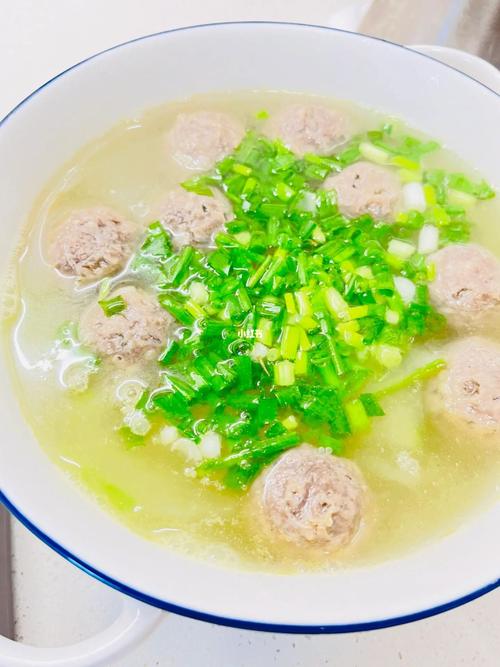 牛肉丸子汤别名,小吃牛肉丸子汤的做法 生活指南 牛肉丸子汤别名,小吃牛肉丸子汤的做法 牛肉丸子汤别名,小吃牛肉丸子汤的做法 生活指南