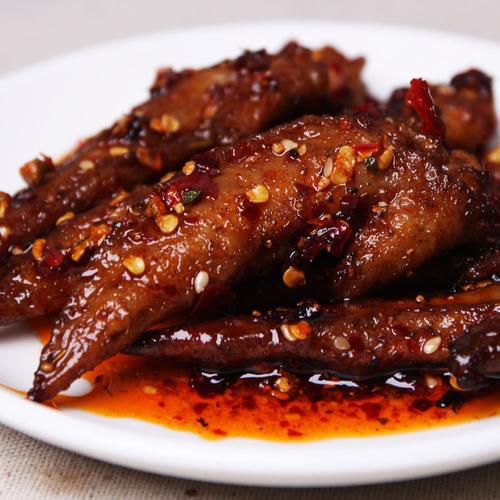 成都最出名的麻辣小吃是什么，成都地方特色美食小吃 成都最出名的麻辣小吃是什么，成都地方特色美食小吃 生活指南