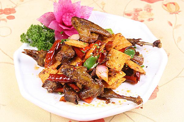 锦州有什么好吃的，锦州炒鸽子 锦州有什么好吃的，锦州炒鸽子 家居窍门