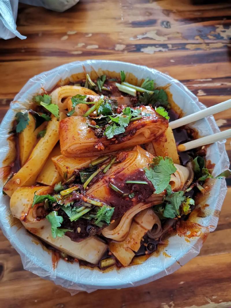 昆明街头小吃，昆明周边特色美食 昆明街头小吃，昆明周边特色美食 家居窍门
