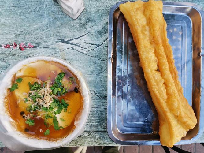 油条豆腐脑哪个好,油条豆腐脑是哪的小吃 美食推荐 油条豆腐脑哪个好,油条豆腐脑是哪的小吃 油条豆腐脑哪个好,油条豆腐脑是哪的小吃 美食推荐