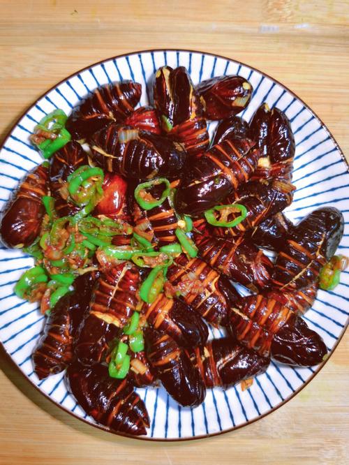 怎样炸蚕蛹更大不爆且更酥脆，油炸特色美食小吃 怎样炸蚕蛹更大不爆且更酥脆，油炸特色美食小吃 健康建议