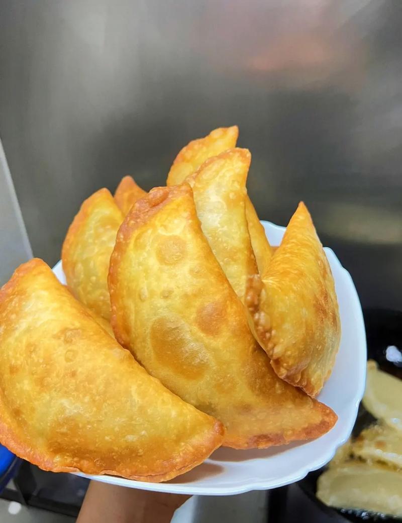 炸馍角的做法,河南特色美食炸菜角 美食推荐 炸馍角的做法,河南特色美食炸菜角 炸馍角的做法,河南特色美食炸菜角 美食推荐
