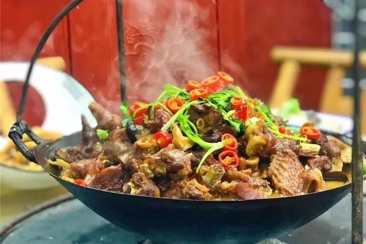 金寨吊锅这道菜怎么做,金寨县的特色美食 旅行资讯 金寨吊锅这道菜怎么做,金寨县的特色美食 金寨吊锅这道菜怎么做,金寨县的特色美食 旅行资讯