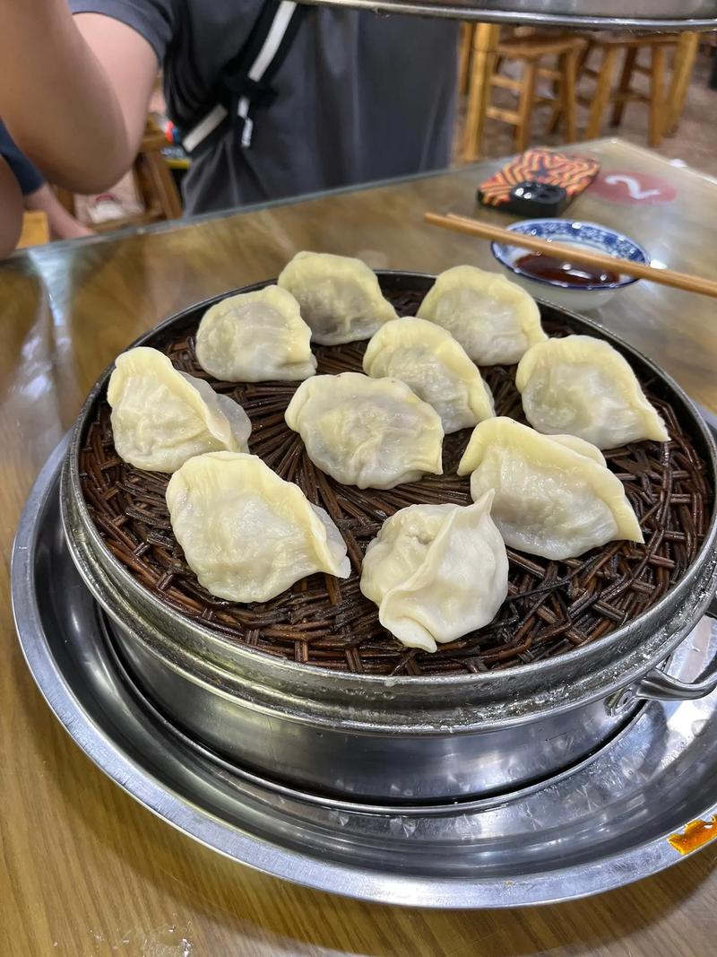 旅游景点包饺子什么意思,蒸饺是哪里有名小吃 旅行资讯 旅游景点包饺子什么意思,蒸饺是哪里有名小吃 旅游景点包饺子什么意思,蒸饺是哪里有名小吃 旅行资讯