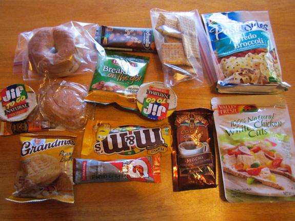 爬山必备的食物物品清单,登山一日游需要带什么食物,地方特色吃的 生活指南 爬山必备的食物物品清单,登山一日游需要带什么食物,地方特色吃的 爬山必备的食物物品清单,登山一日游需要带什么食物,地方特色吃的 生活指南