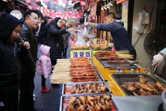 青岛什么地方夜市多?热闹,波哥美食 生活指南 青岛什么地方夜市多?热闹,波哥美食 青岛什么地方夜市多?热闹,波哥美食 生活指南